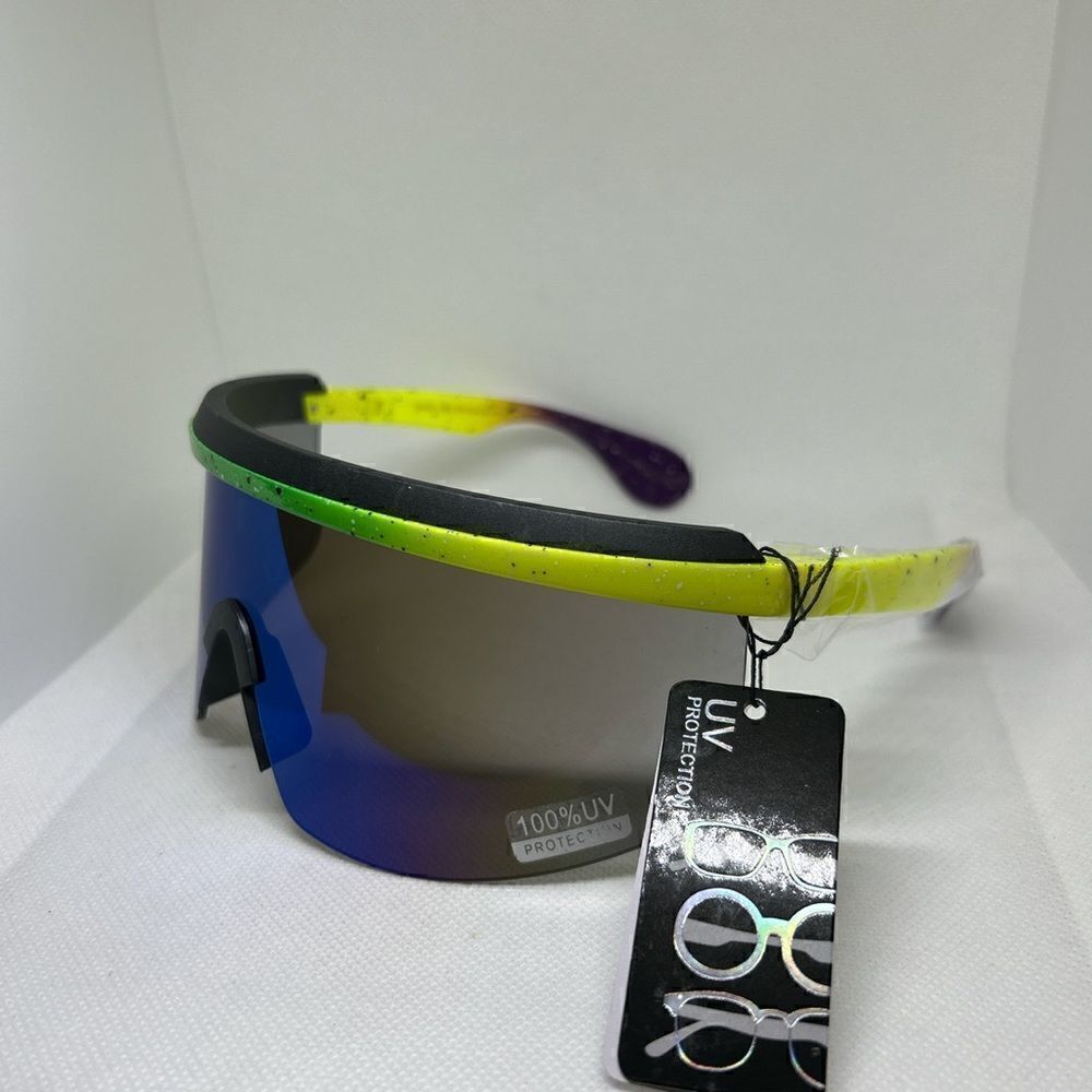 Shield Mirrored Unisex Shades Sunglasses